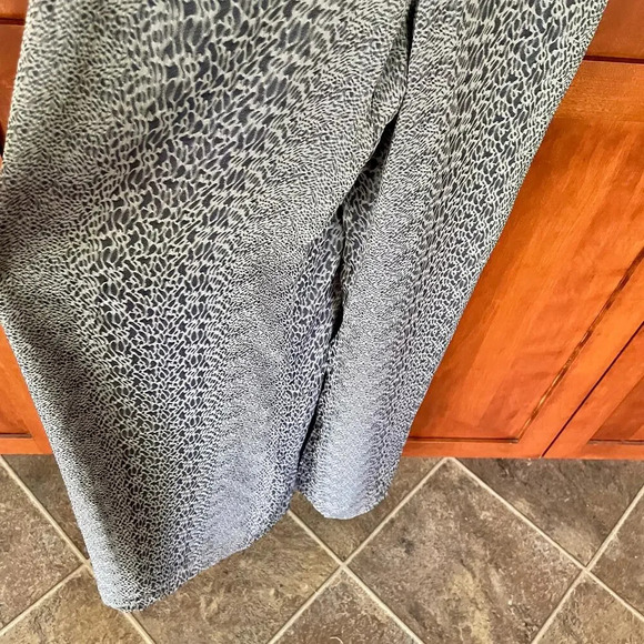 Finders Keepers Catalina Wide Leg Jumpsuit Sleeveless Animal Print Size 10 NEW - Picture 6 of 12